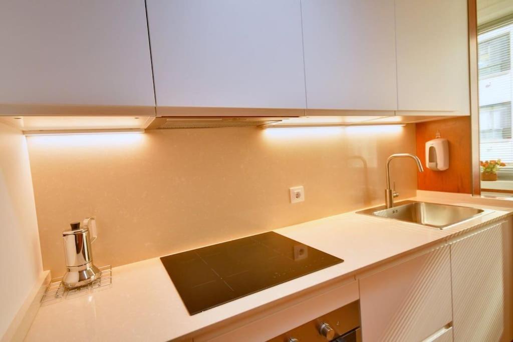 Apt 40 M2 Air Conditioning Abitacion-Salon-Cocina-Bano Radiant Heating Apartment Vigo Ngoại thất bức ảnh